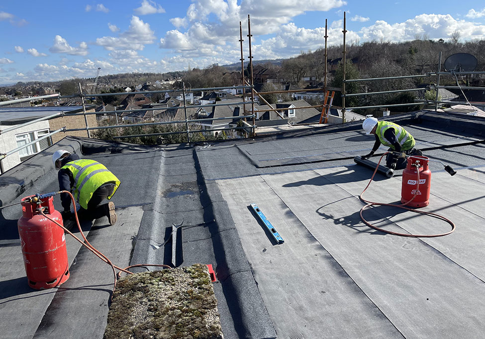 Flat Roofs Services across Glasgow - Mobiles